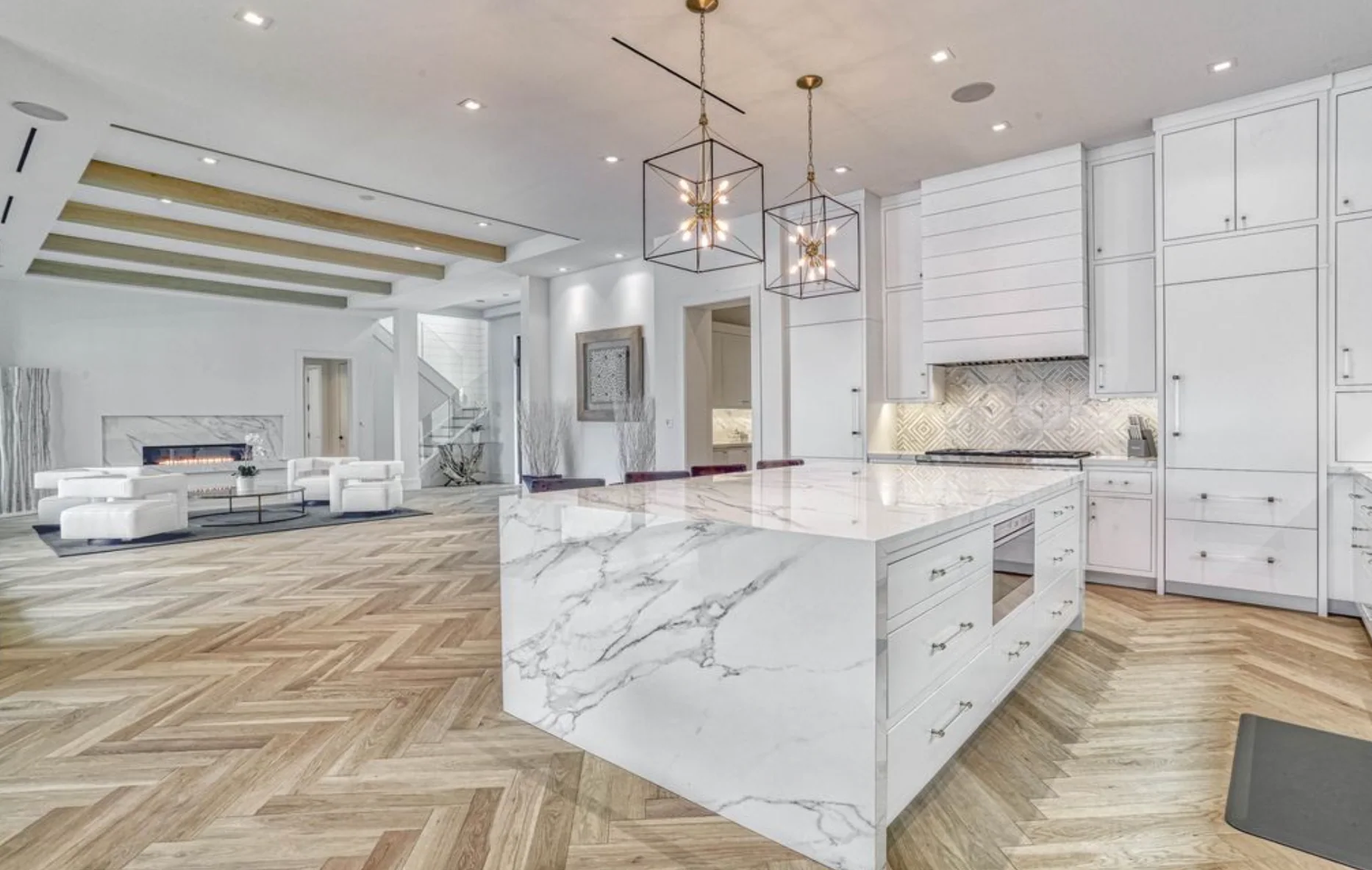 Bay Village, kitchen