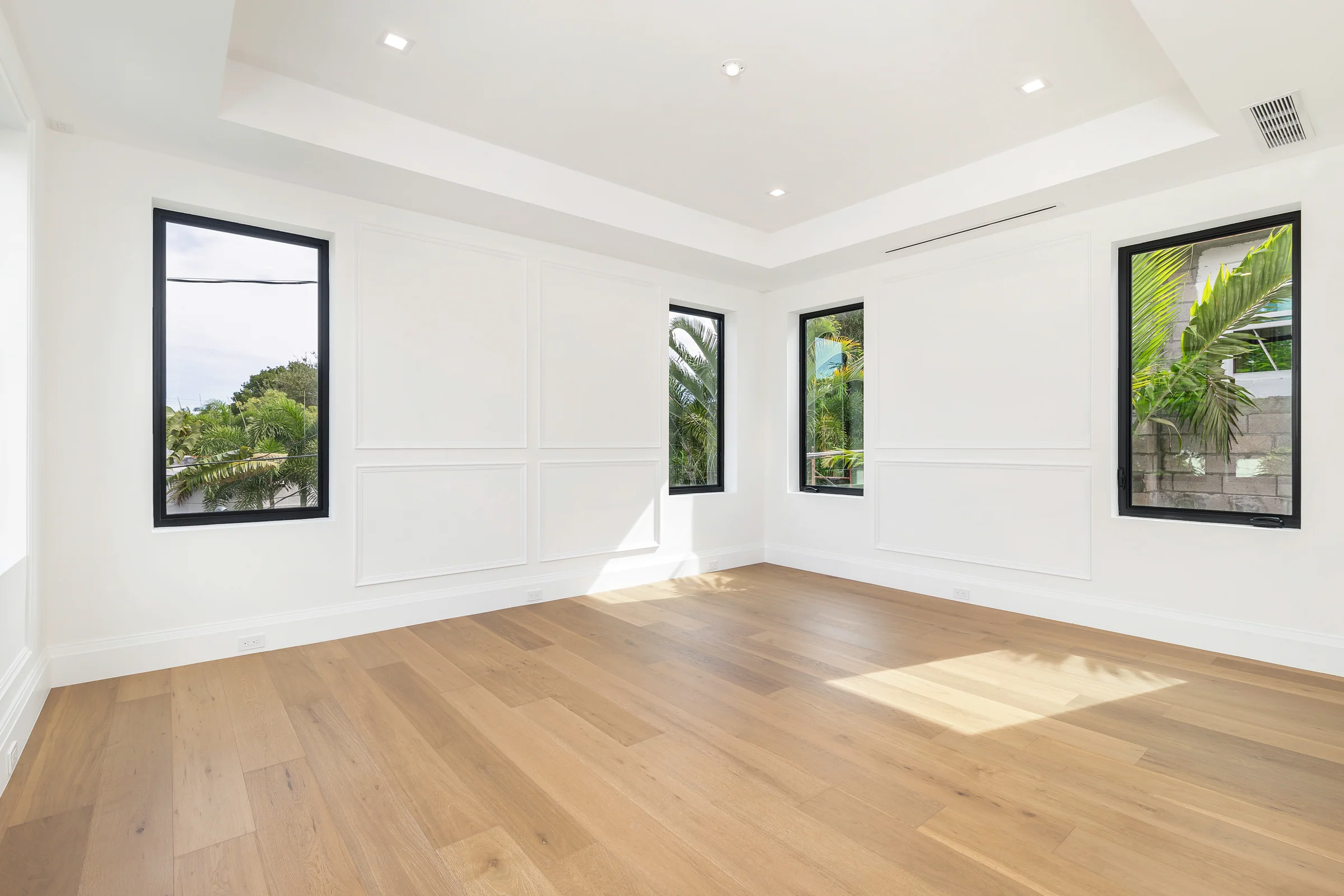 317 Greymon Drive, primary bedroom